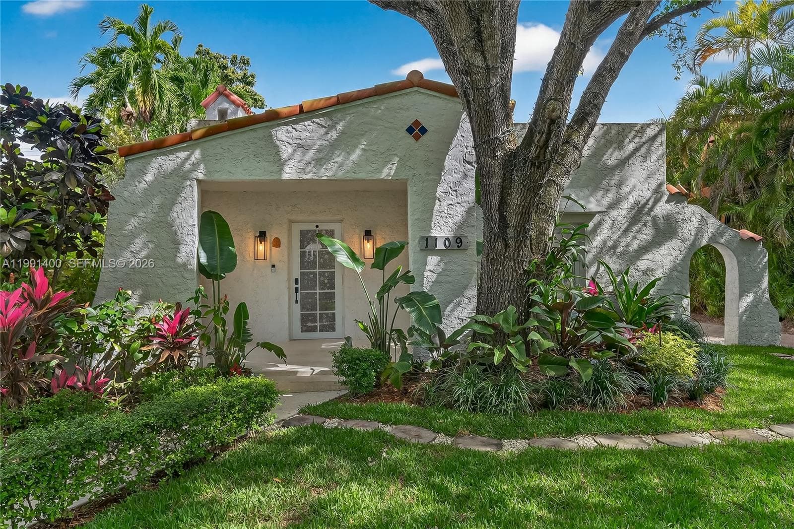 1109 Almeria Ave, Coral Gables FL 33134