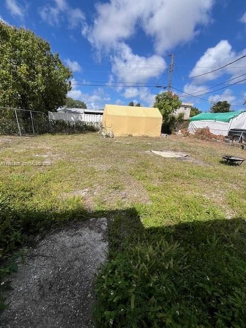 2305 NW 13 CT, Fort Lauderdale FL 33311 - Fort Lauderdale, FL - Photo 3