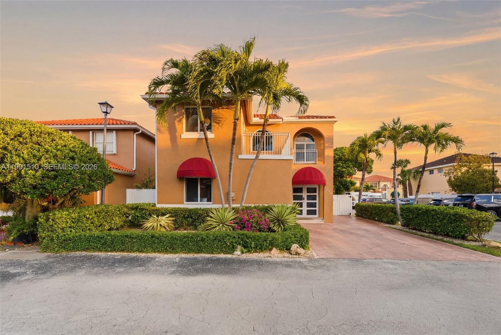 8657 NW 2nd St, Miami FL 33126 - Miami, FL - Photo 1