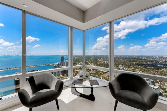 1425 Brickell Ave, Miami FL 33131 - Miami, FL - Photo 4