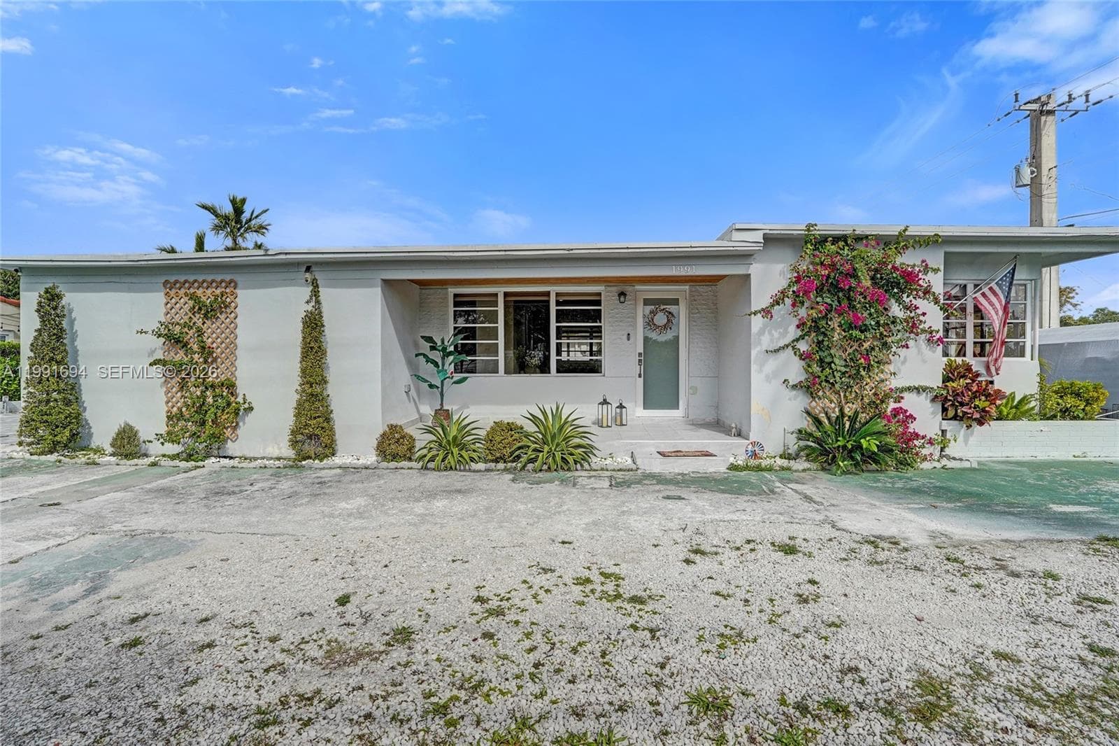 1991 SW 62nd Ave, West Miami FL 33155