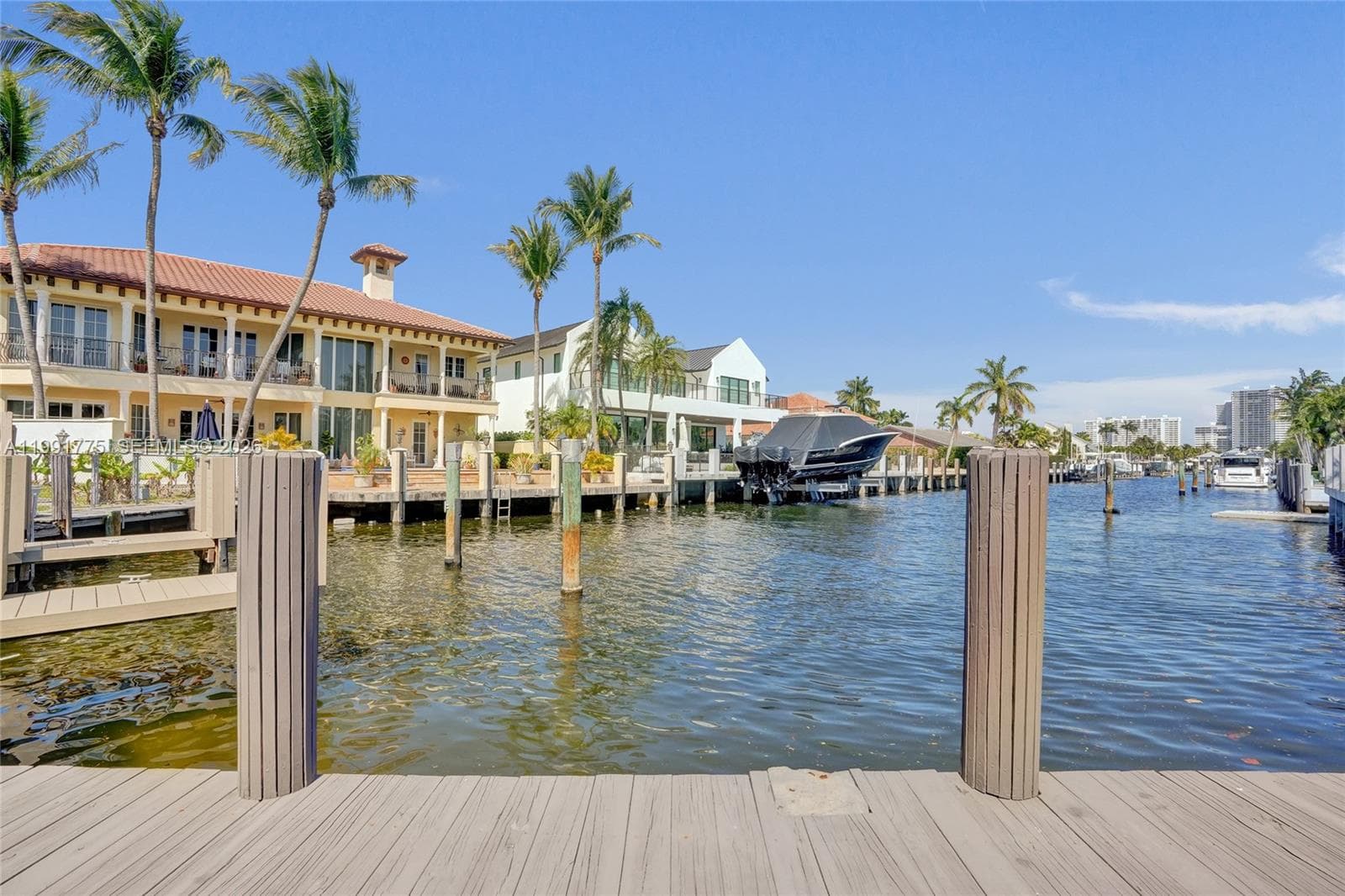 4100 Bayview Dr, Fort Lauderdale FL 33308