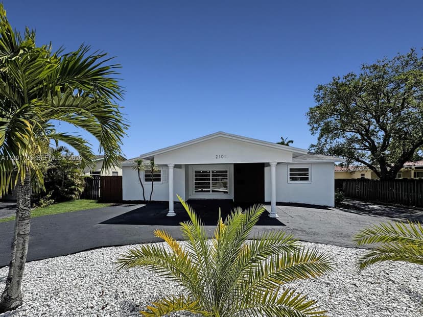 2101 N 56th Ave, Hollywood FL 33021