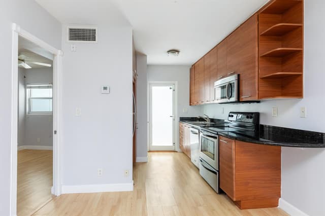 3250 NE 28th Street # 404, Fort Lauderdale FL 33308 - Fort Lauderdale, FL - Photo 7