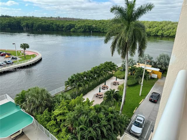 400 Kings Point Dr # 609, Sunny Isles Beach FL 33160 - Sunny Isles Beach, FL - Photo 7