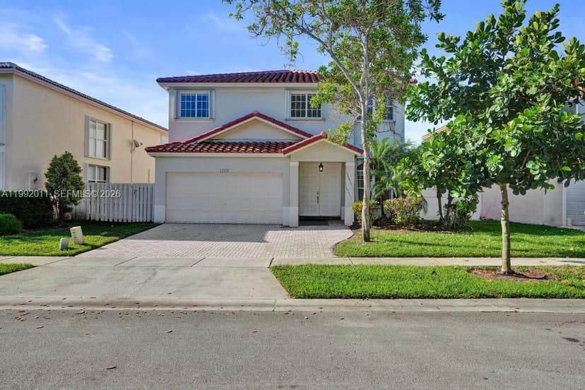 17026 NW 19th St, Pembroke Pines FL 33028