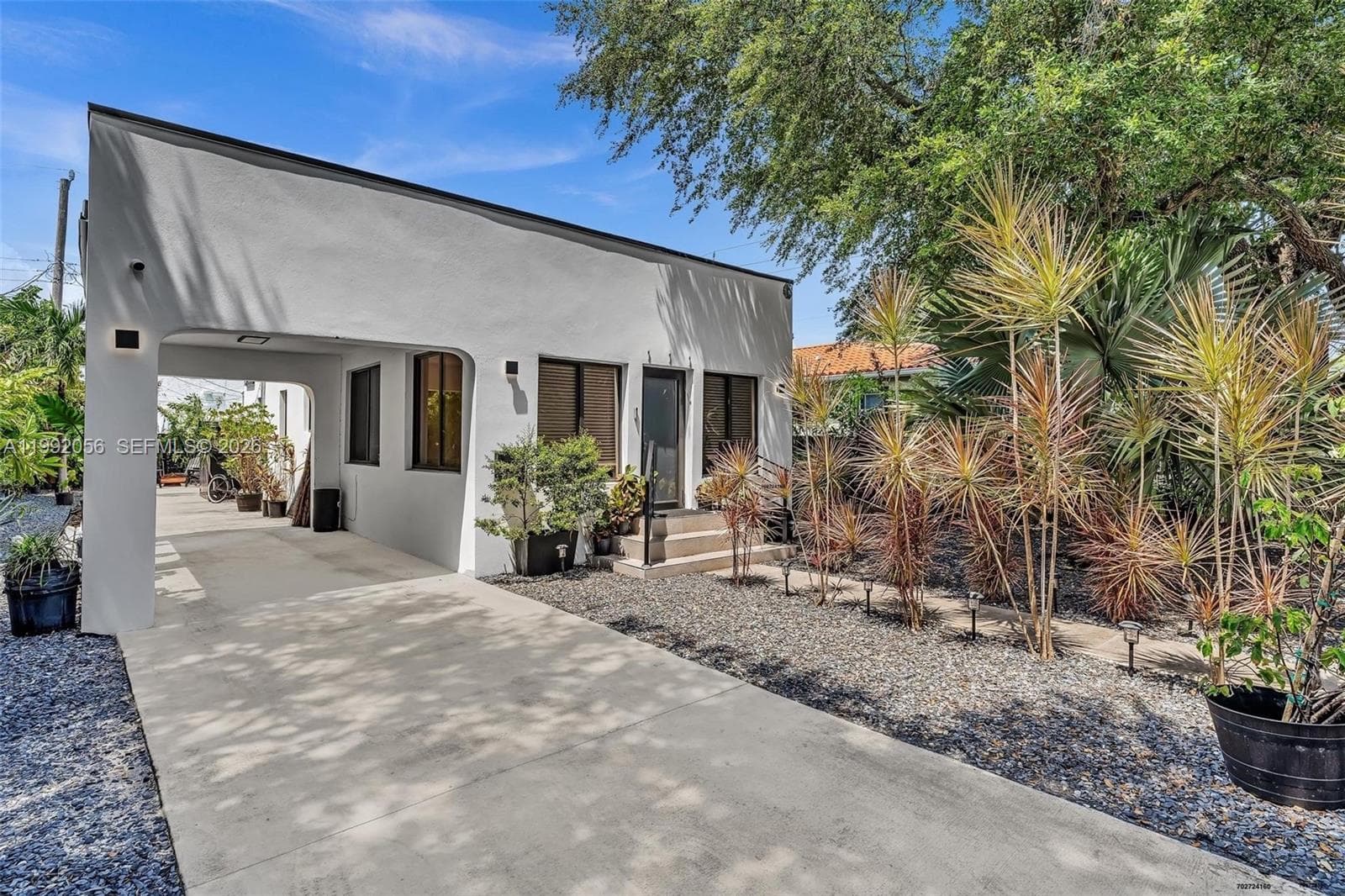 111 NW 46th St, Miami FL 33127