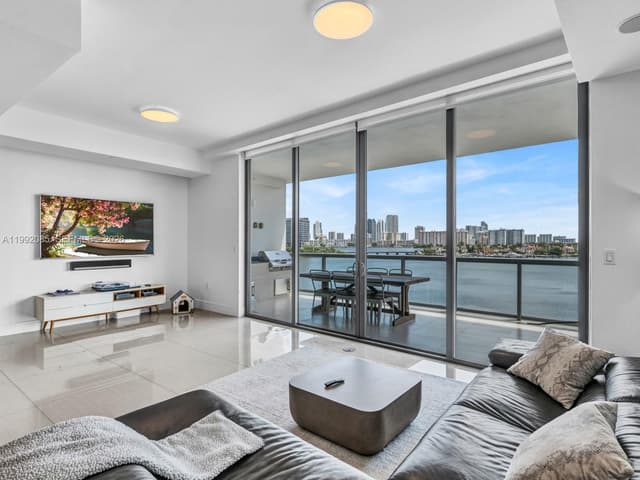 3300 NE 188th St # 511, Aventura FL 33180 - Aventura, FL - Photo 2
