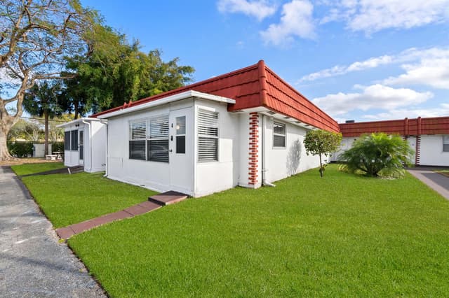 4 Seville Terrace # 4, Delray Beach FL 33446 - Delray Beach, FL - Photo 4