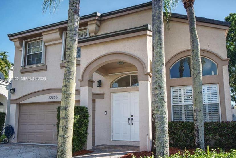15856 NW 12th Ct, Pembroke Pines FL 33028