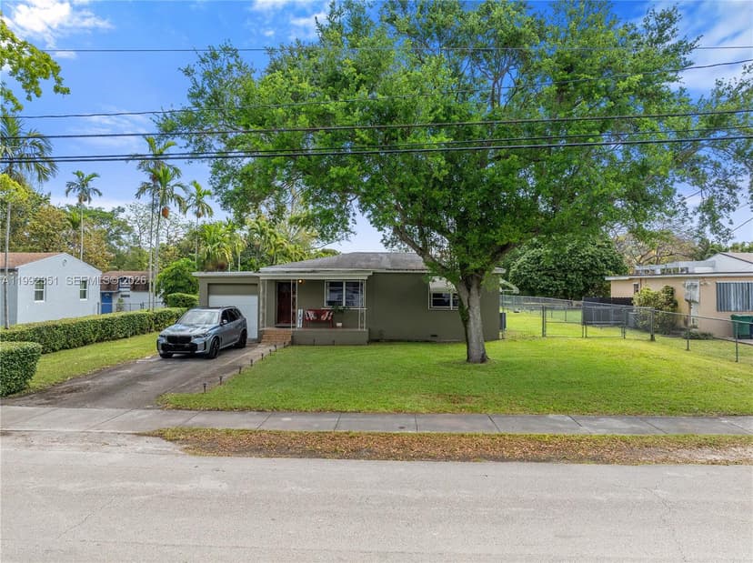 14031 NW 5th Ave, Miami FL 33168