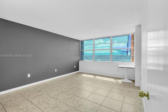 18011 Biscayne Blvd # 903, Aventura FL 33160 - Aventura, FL - Photo 7