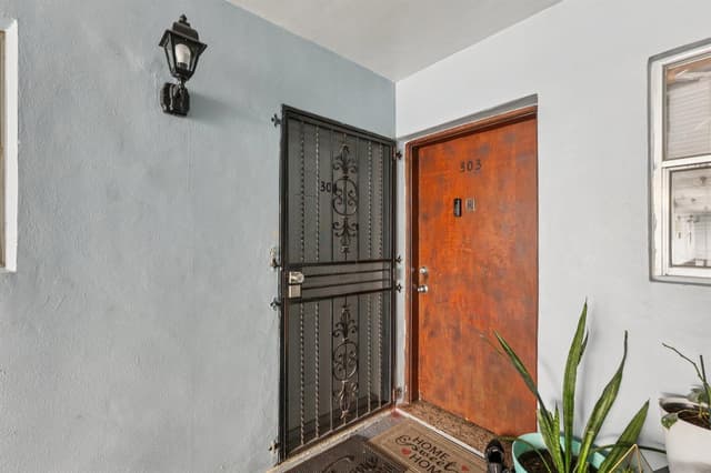 1735 NE 164th Street # 304, North Miami Beach FL 33162 - North Miami Beach, FL - Photo 2