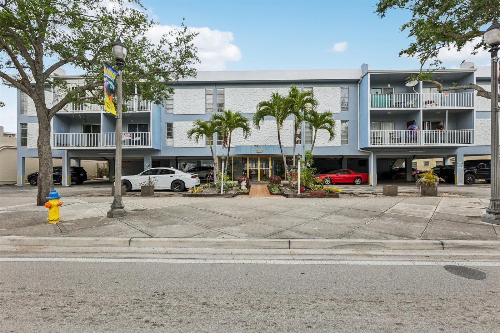 1735 NE 164th Street # 304, North Miami Beach FL 33162 - North Miami Beach, FL - Photo 1