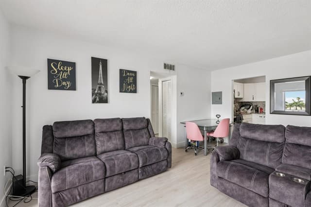 1735 NE 164th Street # 304, North Miami Beach FL 33162 - North Miami Beach, FL - Photo 5