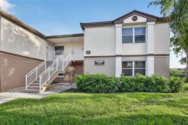 1250 SW 113th Ter # 201, Pembroke Pines FL 33025 - Pembroke Pines, FL - Photo 2