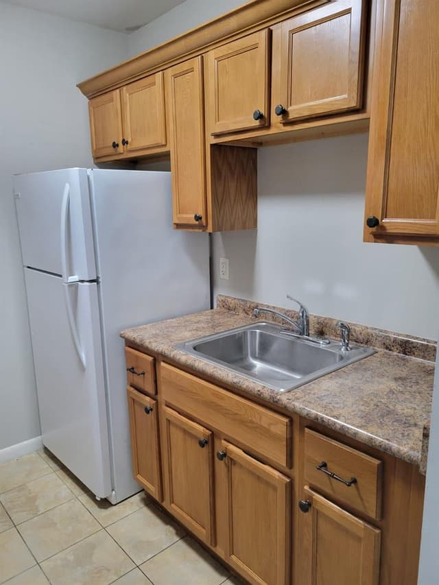 2303 S Federal Highway # 19, Boynton Beach FL 33435 - Boynton Beach, FL - Photo 3