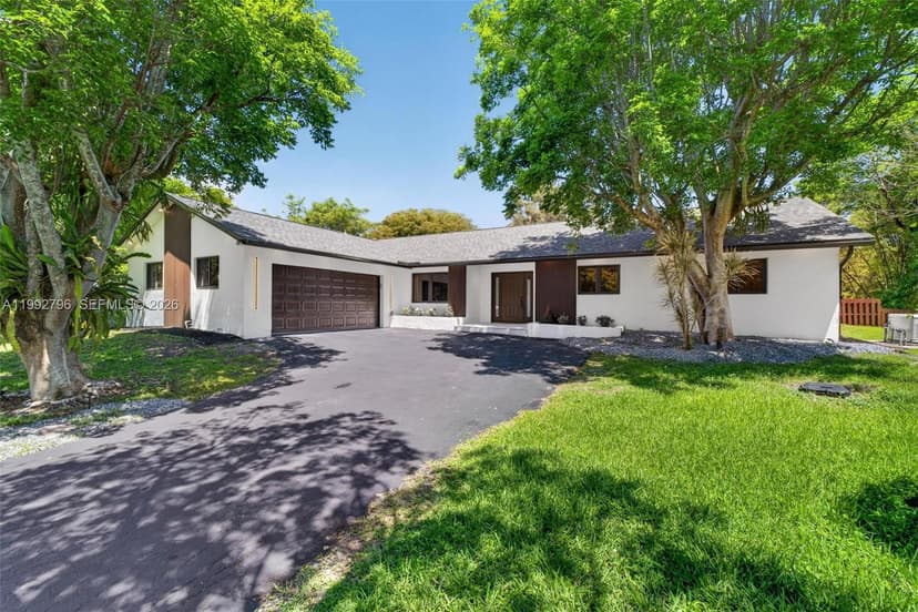 14755 SW 18th Ct, Davie FL 33325