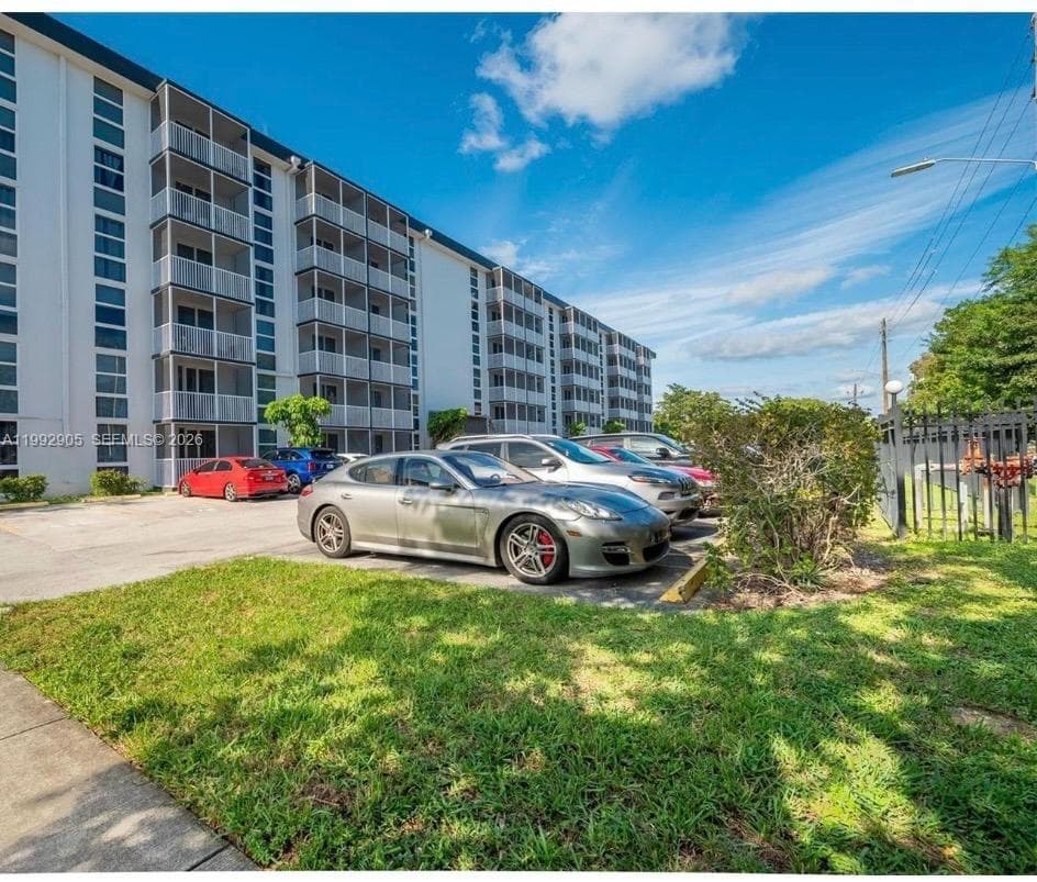 16851 NE 23rd Ave # B604, North Miami Beach FL 33160 - North Miami Beach, FL - Photo 1