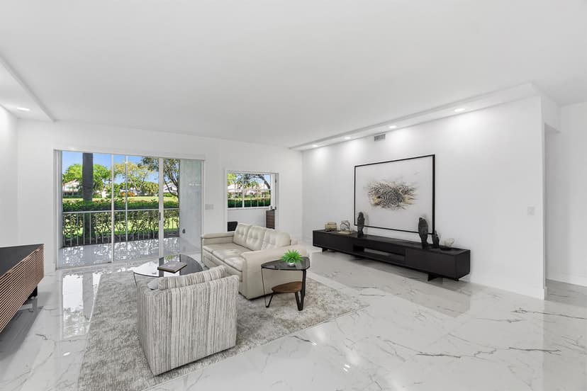 5082 Lake Catalina Drive # A, Boca Raton FL 33496