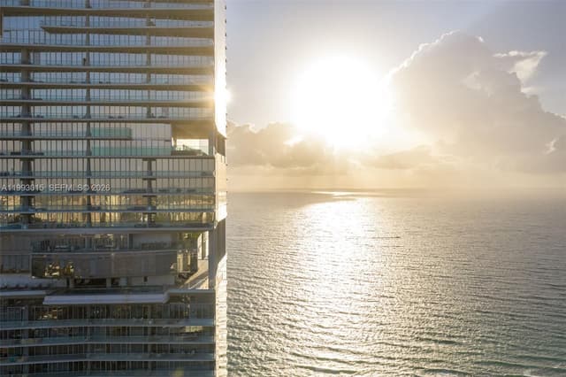 18501 Collins Ave # 2504, Sunny Isles Beach FL 33160 - Sunny Isles Beach, FL - Photo 3