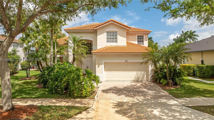 4128 Amber Ln, Weston FL 33331