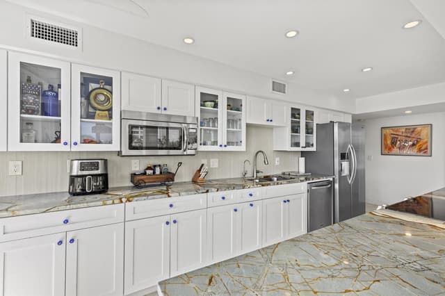 3589 S Ocean Boulevard # 306, South Palm Beach FL 33480 - South Palm Beach, FL - Photo 5