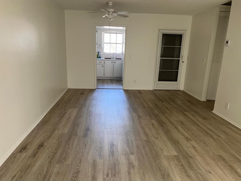 2736 Dudley Drive E # I, West Palm Beach FL 33415
