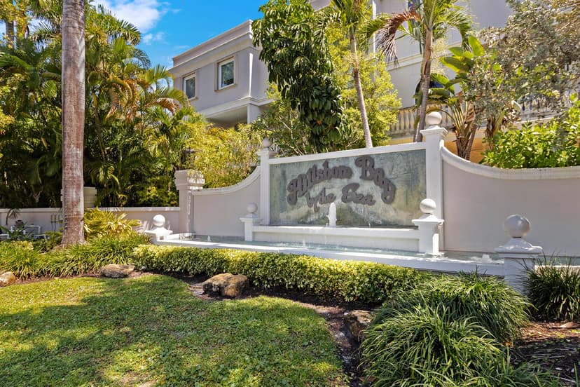 1792 Bay Drive # 27, Pompano Beach FL 33062