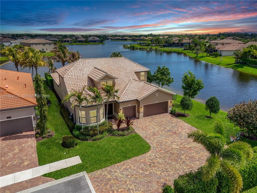 130 Blanca Isles Ln, Jupiter FL 33478