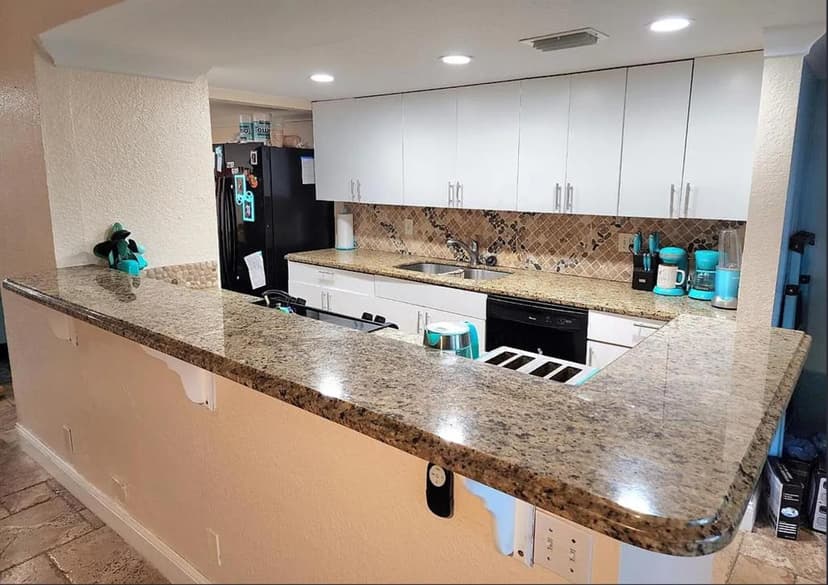2790 NW 80th Avenue, Sunrise FL 33322