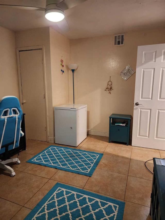 2790 NW 80th Avenue, Sunrise FL 33322 - Sunrise, FL - Photo 4