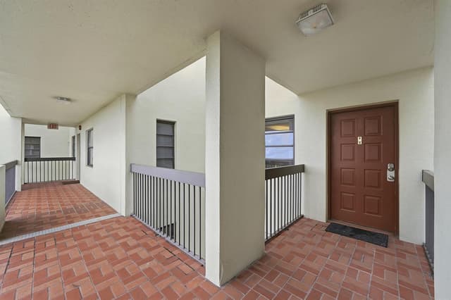 7050 NW 44th Street # 705, Lauderhill FL 33319 - Lauderhill, FL - Photo 5