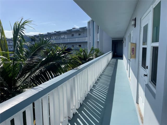 2300 Park Ln # 208, Hollywood FL 33021 - Hollywood, FL - Photo 3
