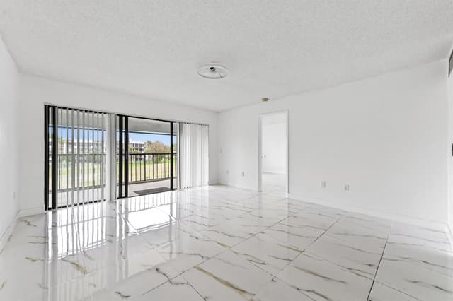 4793 Esedra Court # 307, Lake Worth FL 33467 - Lake Worth, FL - Photo 7