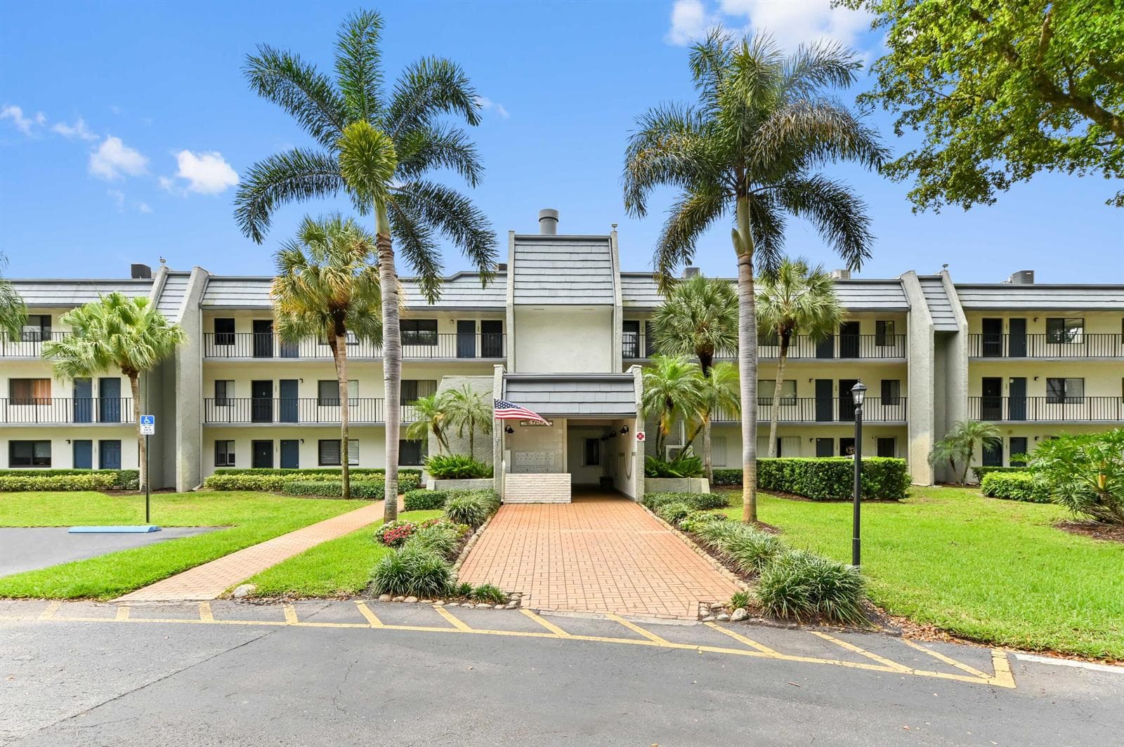 4793 Esedra Court # 307, Lake Worth FL 33467 - Lake Worth, FL - Photo 1