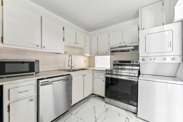4793 Esedra Court # 307, Lake Worth FL 33467 - Lake Worth, FL - Photo 5