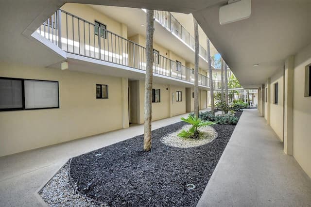 5340 Las Verdes Circle # 208, Delray Beach FL 33484 - Delray Beach, FL - Photo 2