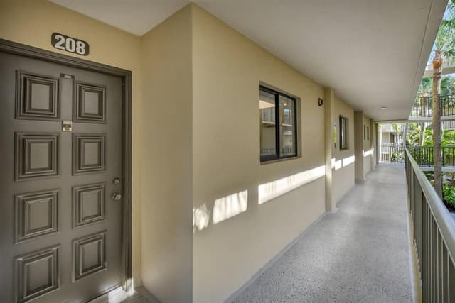 5340 Las Verdes Circle # 208, Delray Beach FL 33484 - Delray Beach, FL - Photo 3