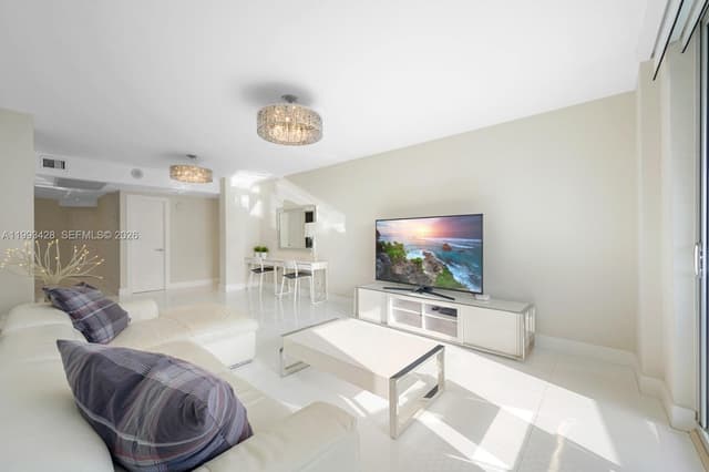 19370 Collins Ave # 916, Sunny Isles Beach FL 33160 - Sunny Isles Beach, FL - Photo 6