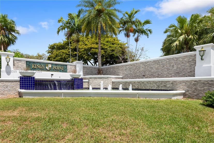 9660 S Belfort Cir # 207, Tamarac FL 33321
