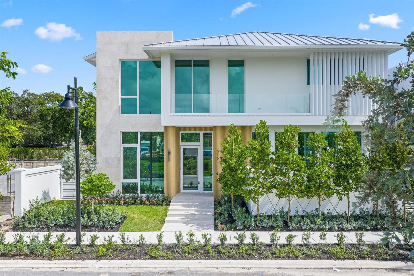 330 Grove Place, Delray Beach FL 33444
