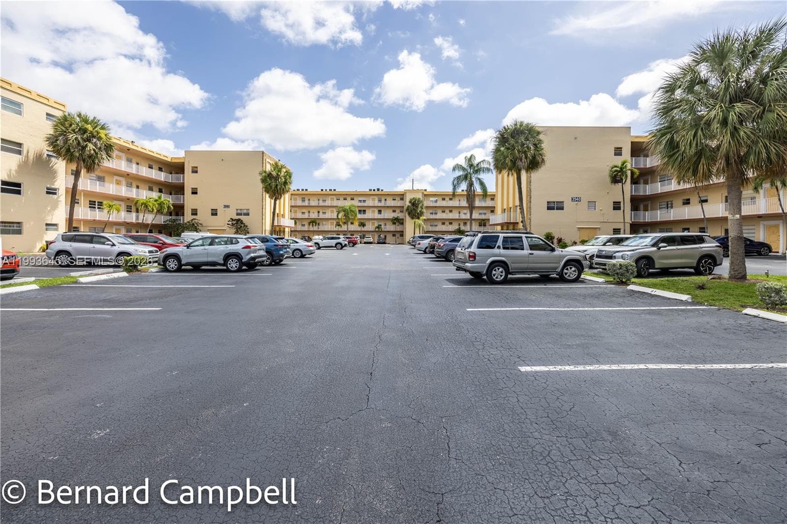 3940 NW 42nd Ave # 417, Lauderdale Lakes FL 33319 - Lauderdale Lakes, FL - Photo 1