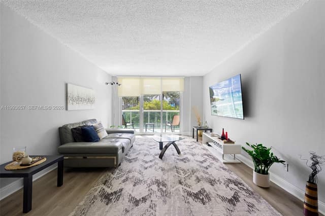 19370 Collins Ave # 225, Sunny Isles Beach FL 33160 - Sunny Isles Beach, FL - Photo 4