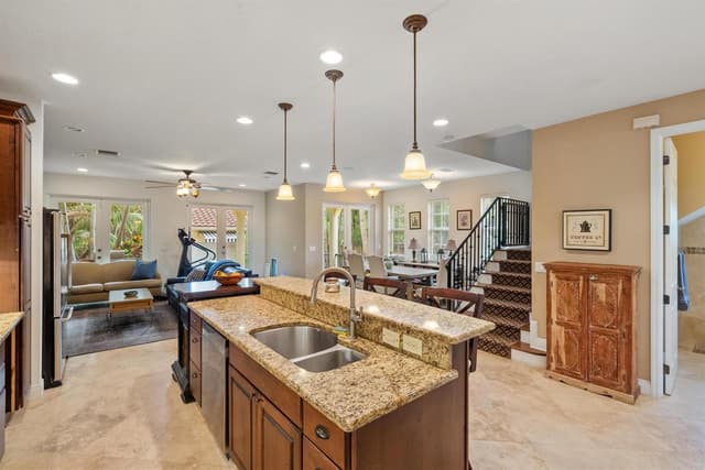 218 N Palmway, FL 33460 - Photo 6