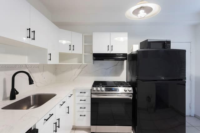 1610 Pennsylvania Ave # 1, Miami Beach FL 33139 - Miami Beach, FL - Photo 6