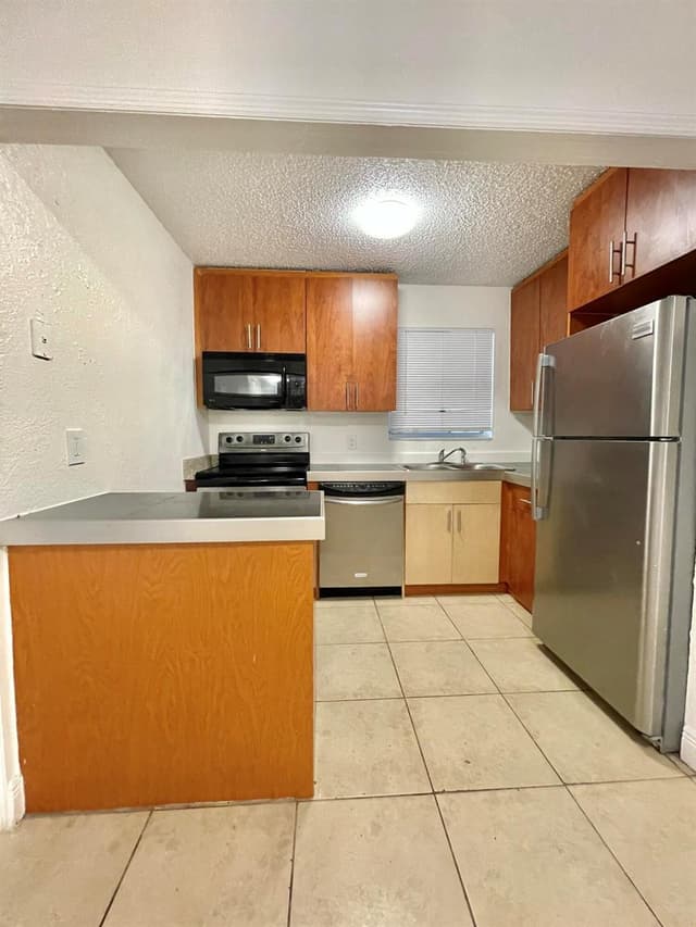 400 NW 65th Avenue # 114, Margate FL 33063 - Margate, FL - Photo 6