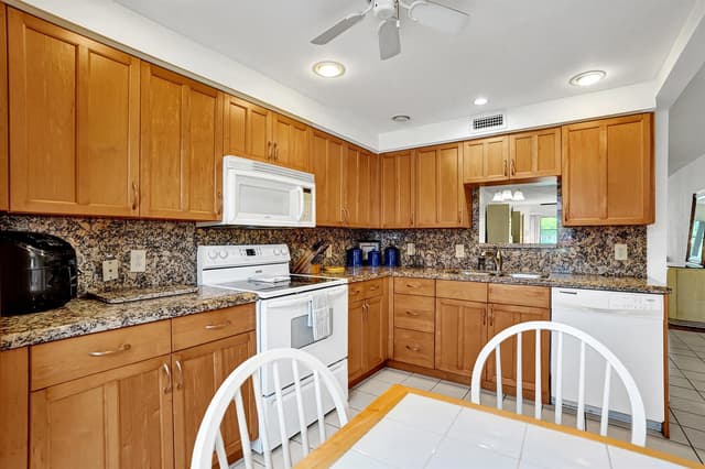 1020 Lincoln, Boca Raton FL 33434 - Boca Raton, FL - Photo 7