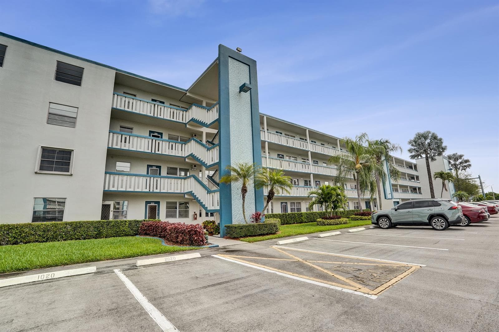 1020 Lincoln, Boca Raton FL 33434