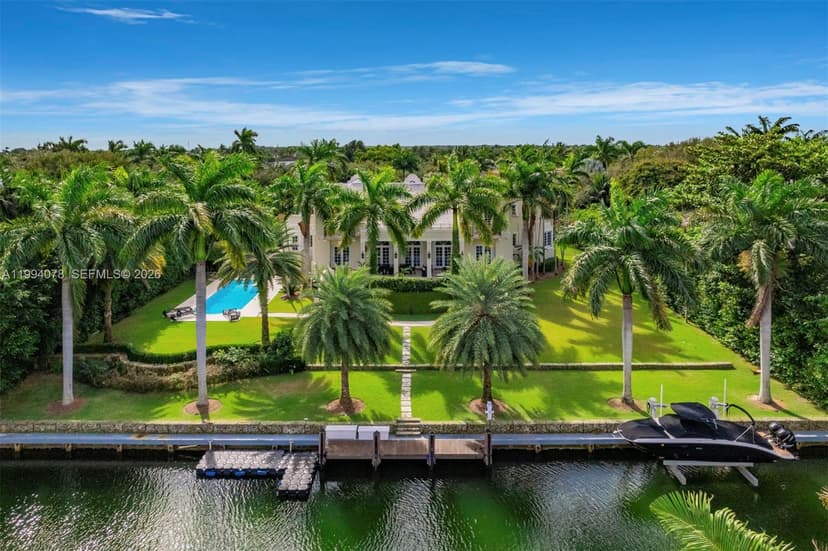 585 Arvida Pkwy, Coral Gables FL 33156